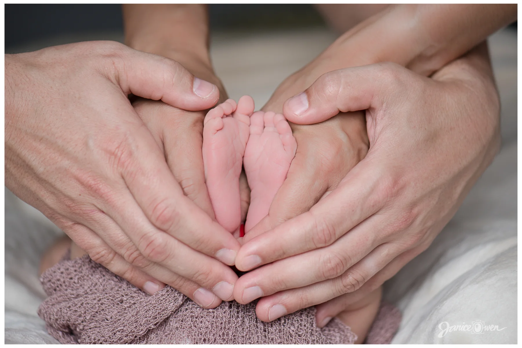 janiceowenphotography_newborn14.jpg