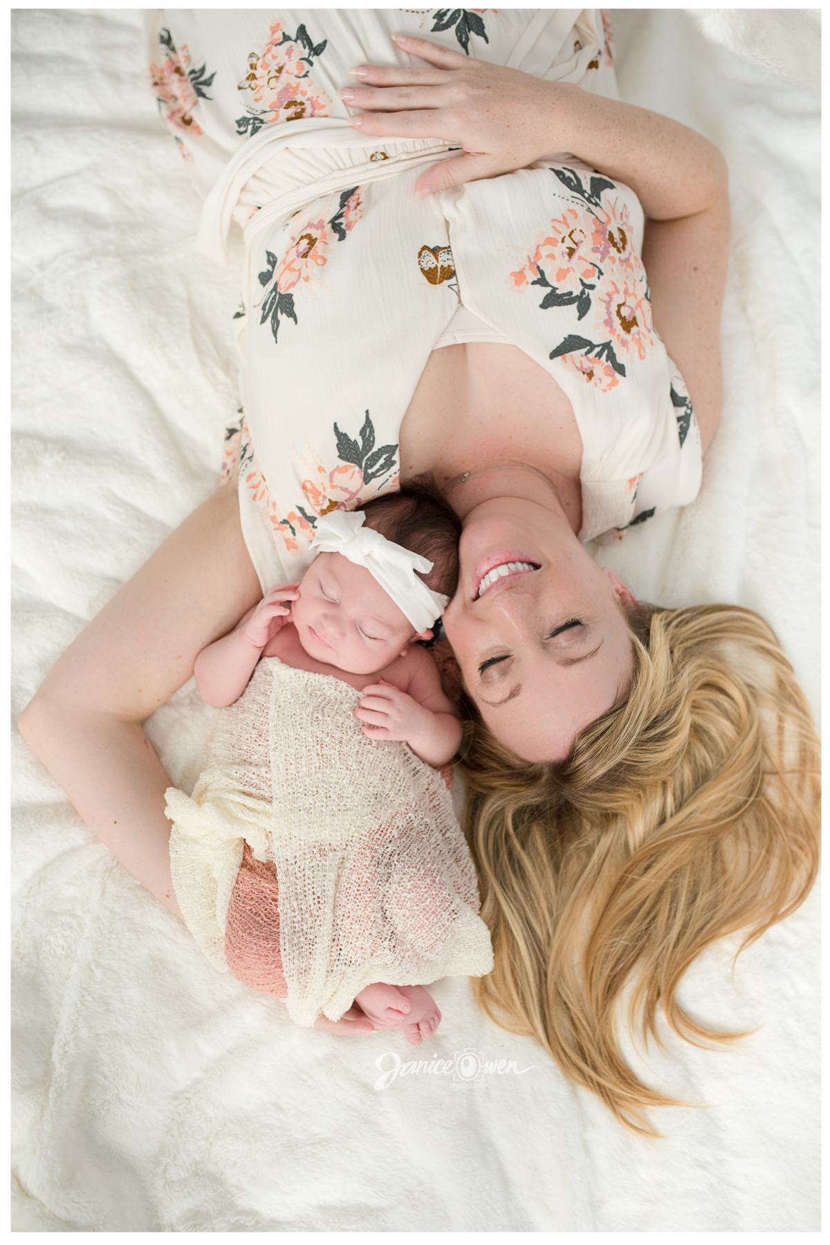 janiceowenphotography_newborn4.jpg