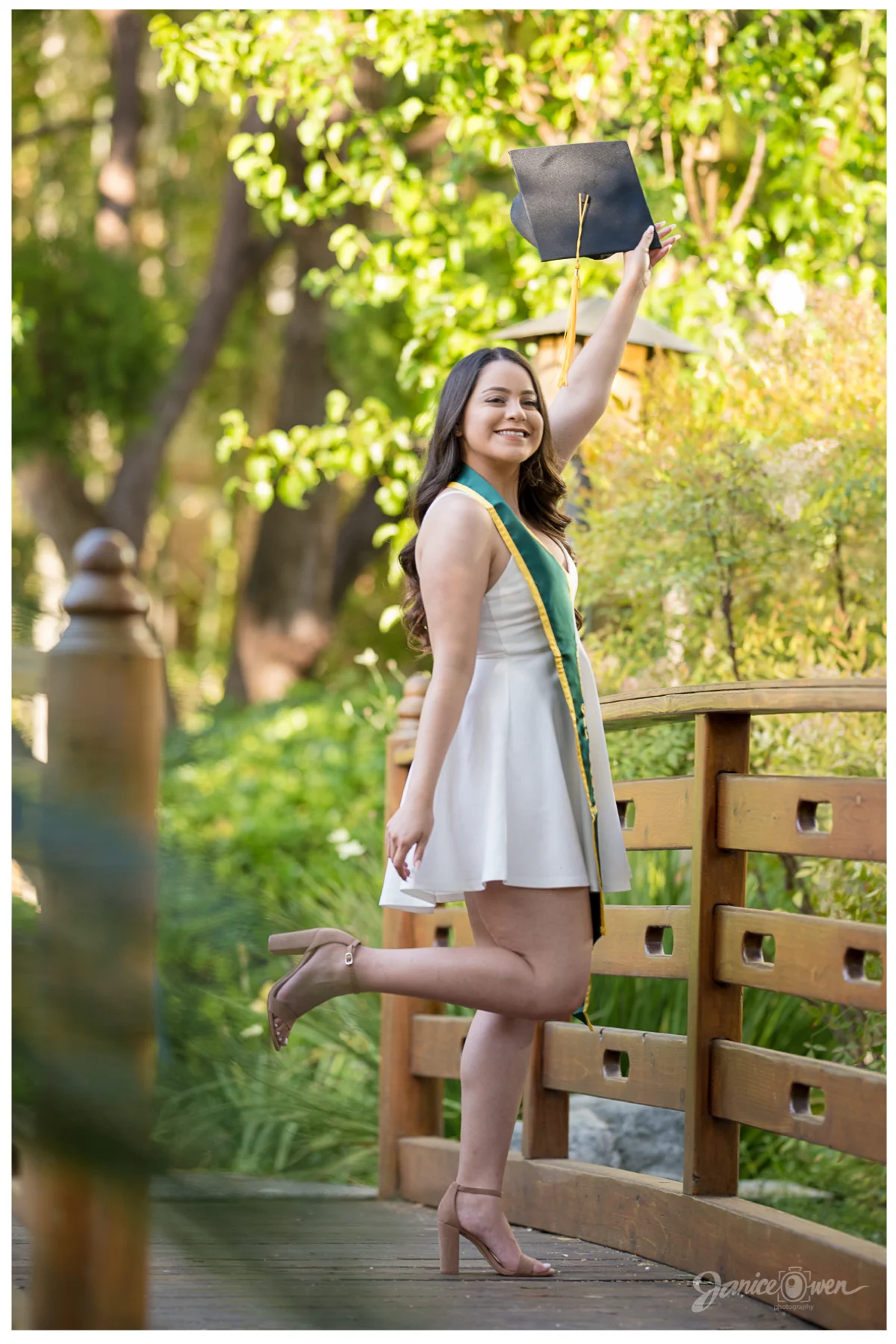 janiceowenphotography_grad8.jpg