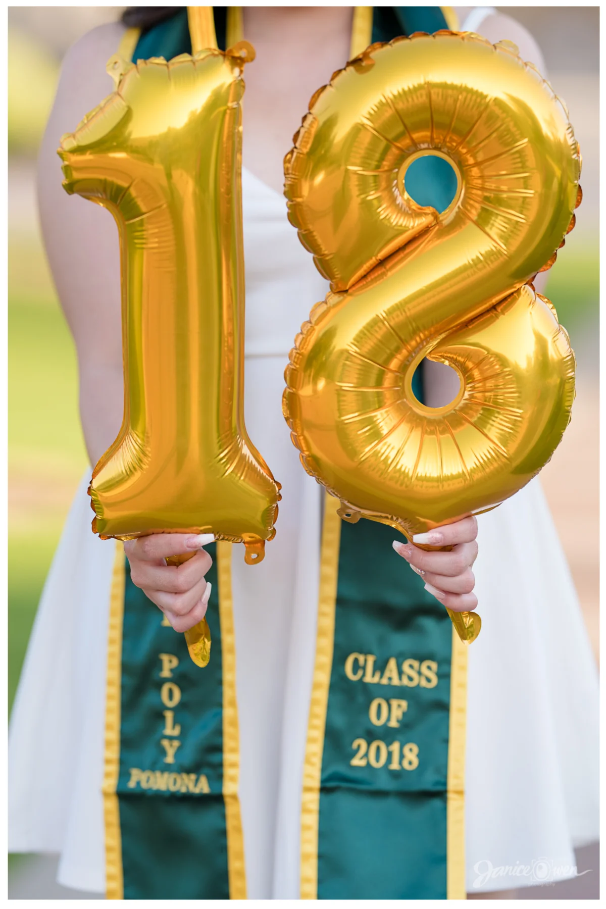 janiceowenphotography_grad11.jpg