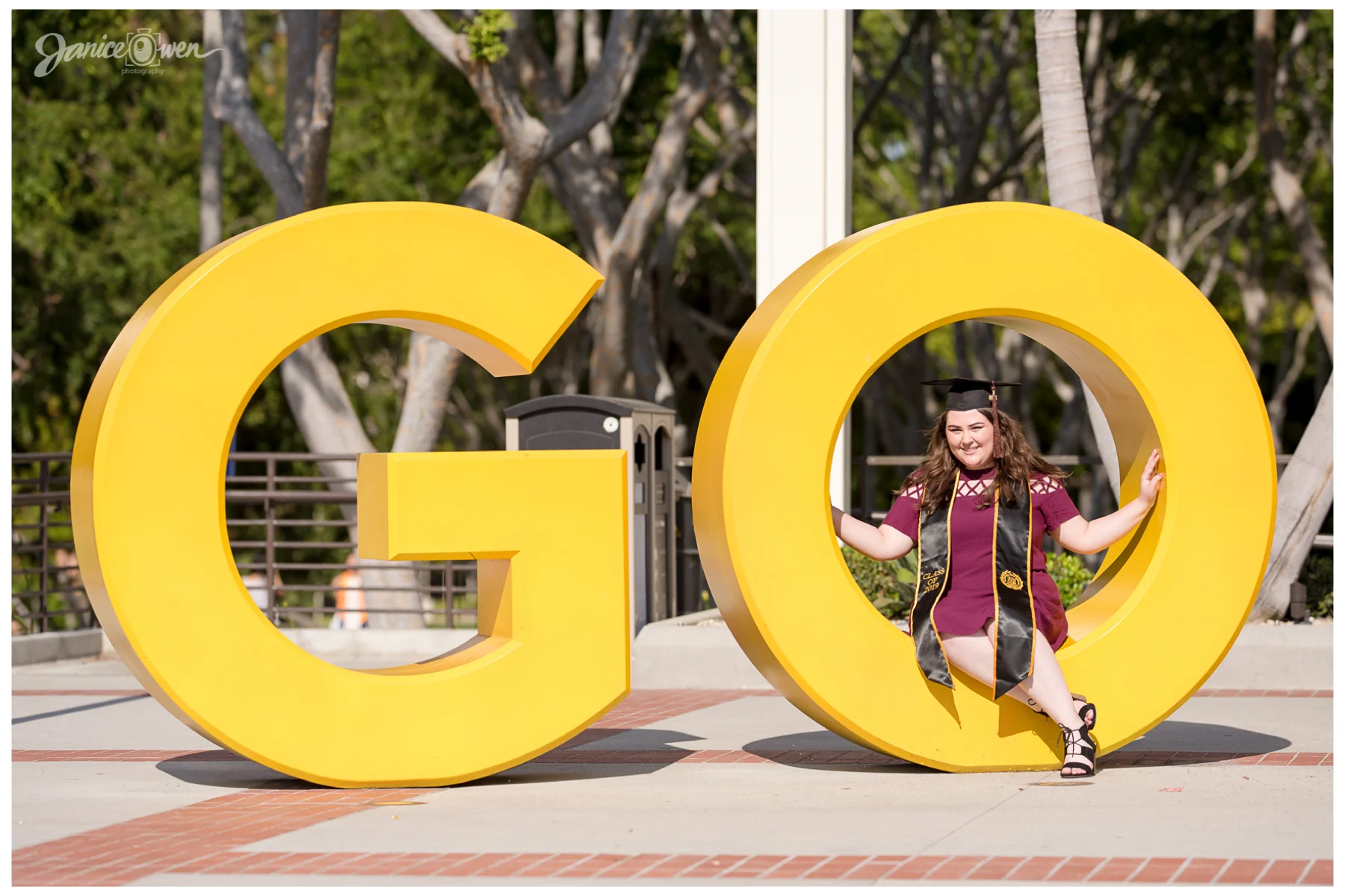 janiceowenphotography_grad2019 (6).jpg
