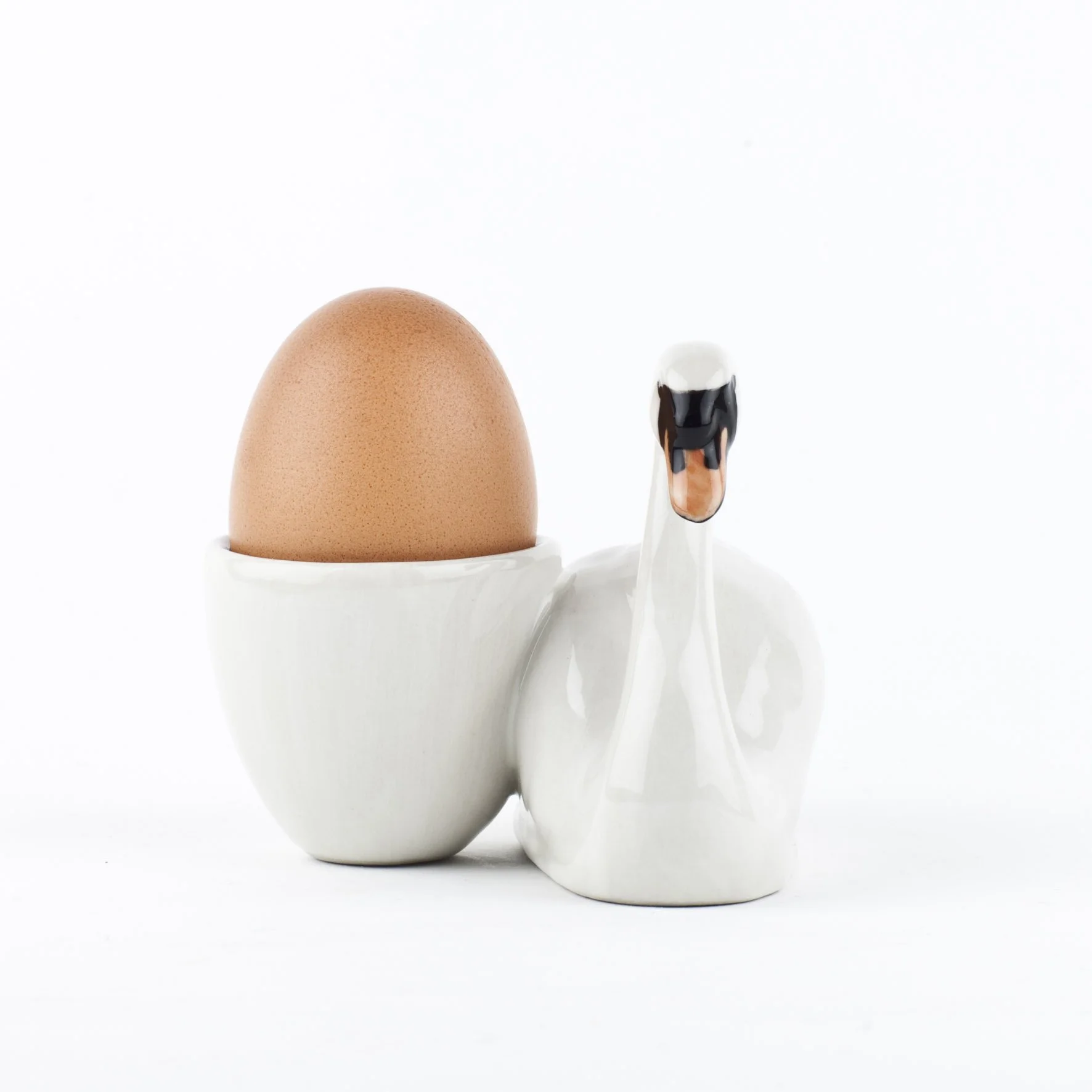 Swan with egg cup 02.jpg