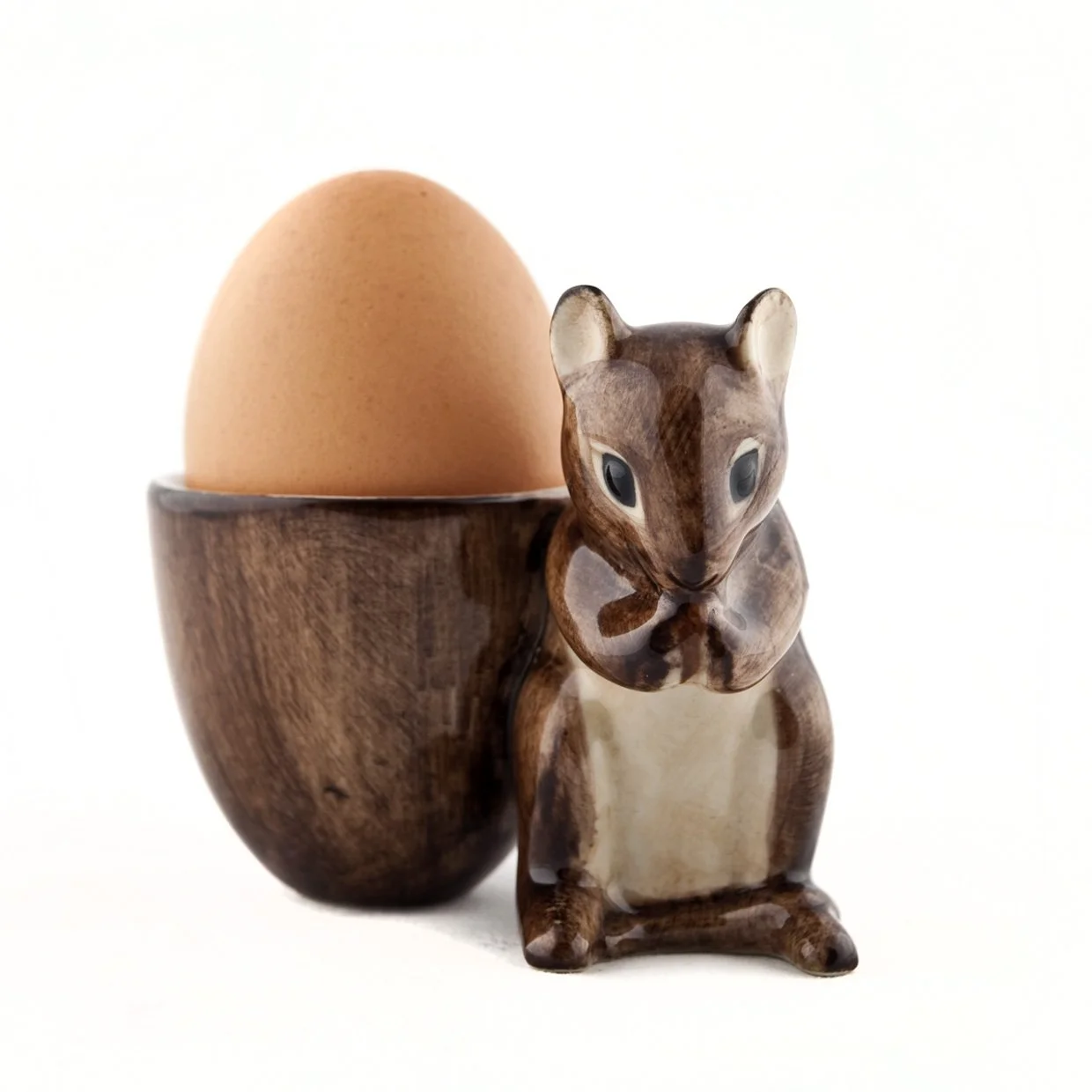 Mouse with egg cup 03.jpg