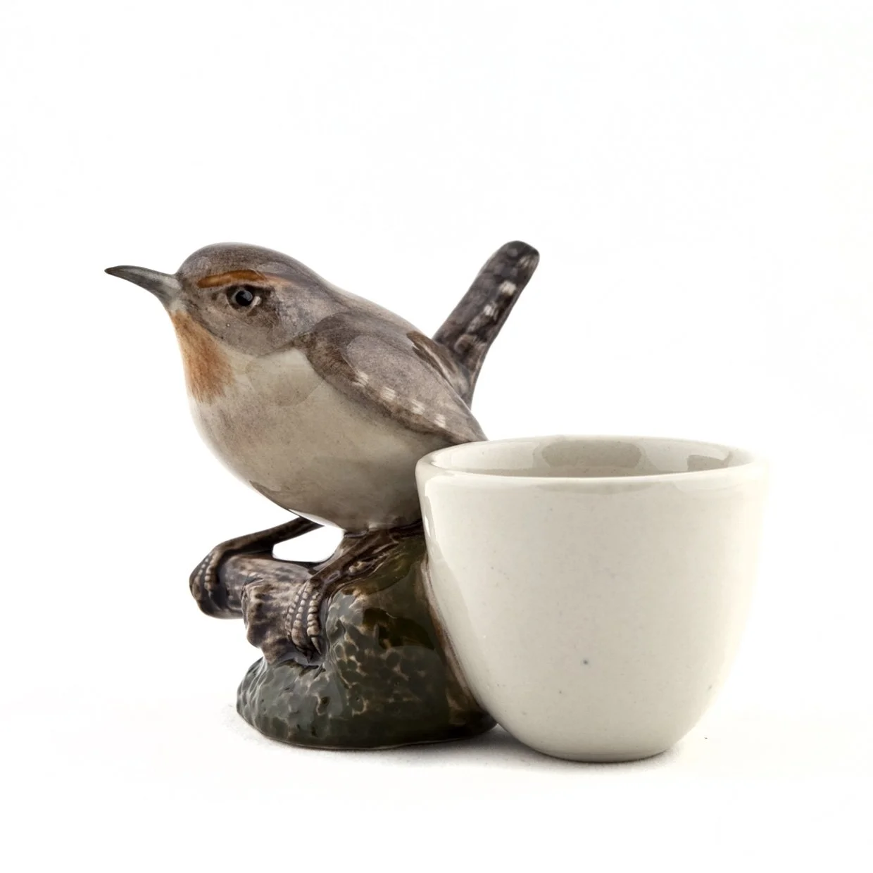 Wren with egg cup 02.jpg