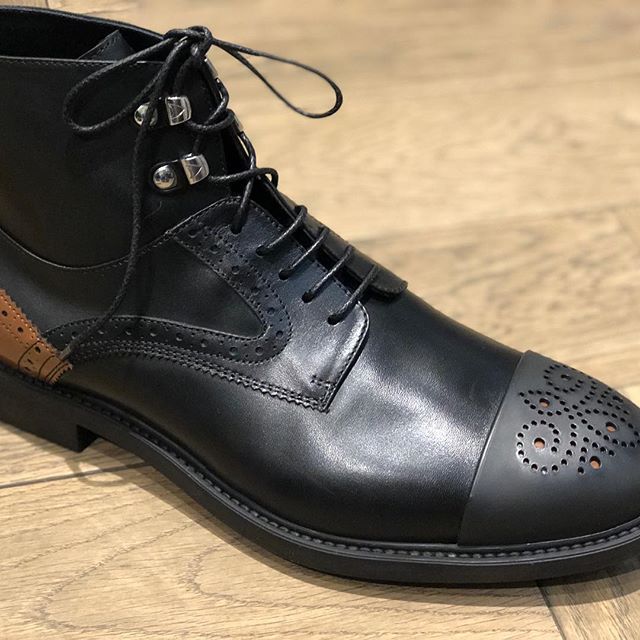 New Alberto Guardiani winter collection in stores #albertoguardiani #menswear #madeinitaly #nelsonmandelasquare #hydeparkcorner