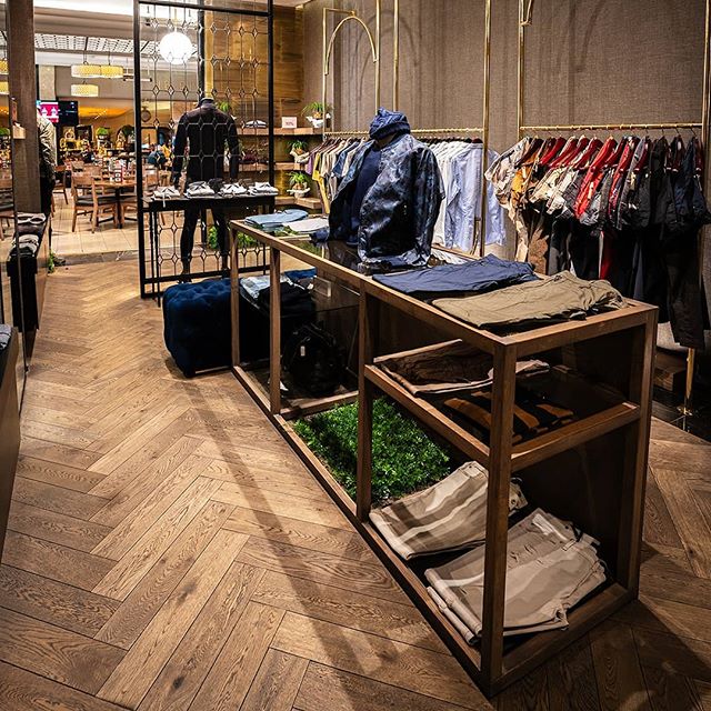 @messagerie Spring/Summer collection just launched at our showroom boutique in the South Africa's premium mall, Hyde Park Corner.
&bull;
&bull;
&bull;
#madeinitaly #messagerie #messagerieofficial #mensfashion #style  #styles #menswear #instastyle #fa