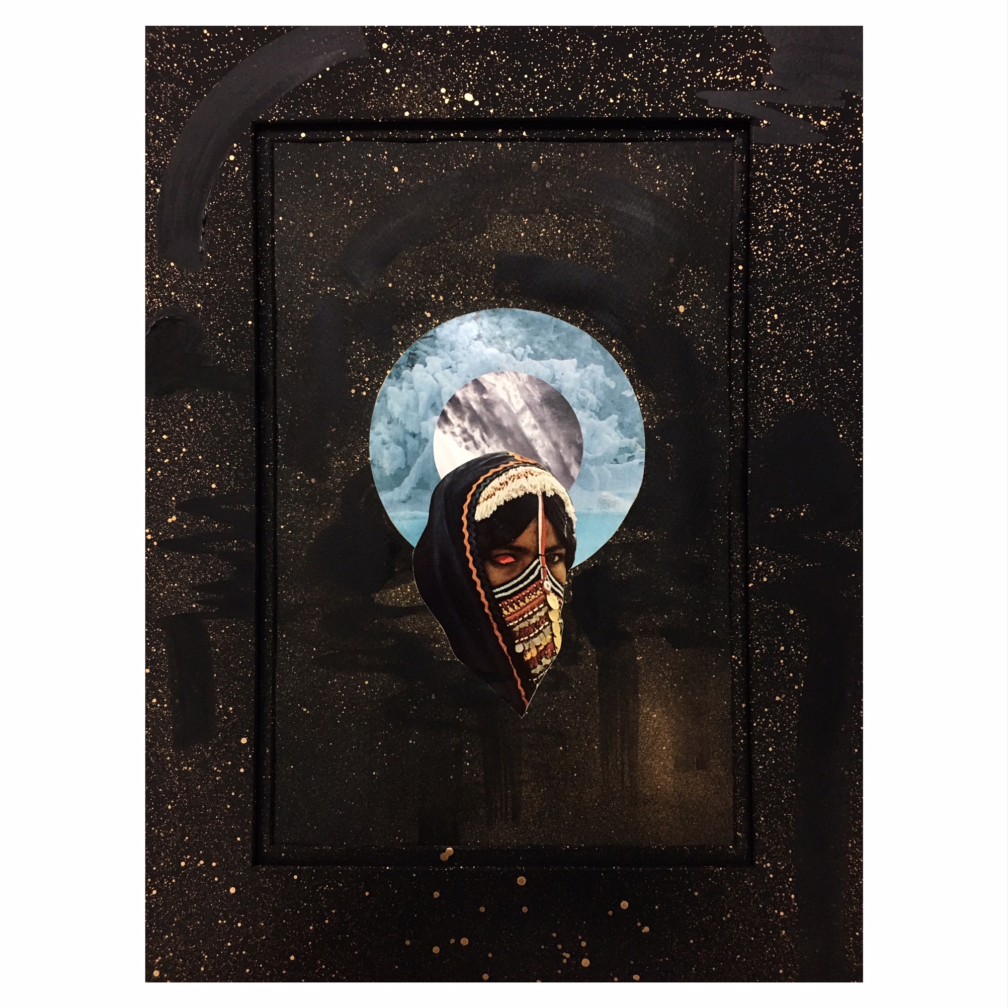 'Queen' -  Mixed Media Collage - 36 x 46 cm for diadem