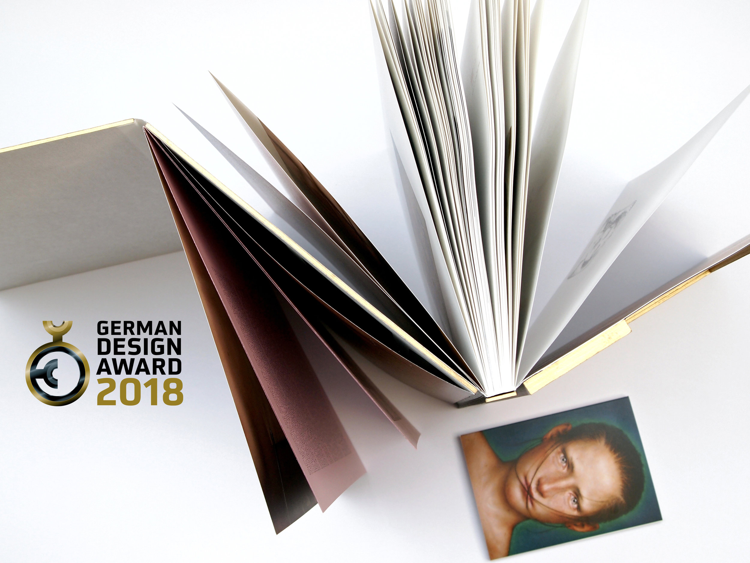 Dino_Valls_German-Design-Award-2018.jpg