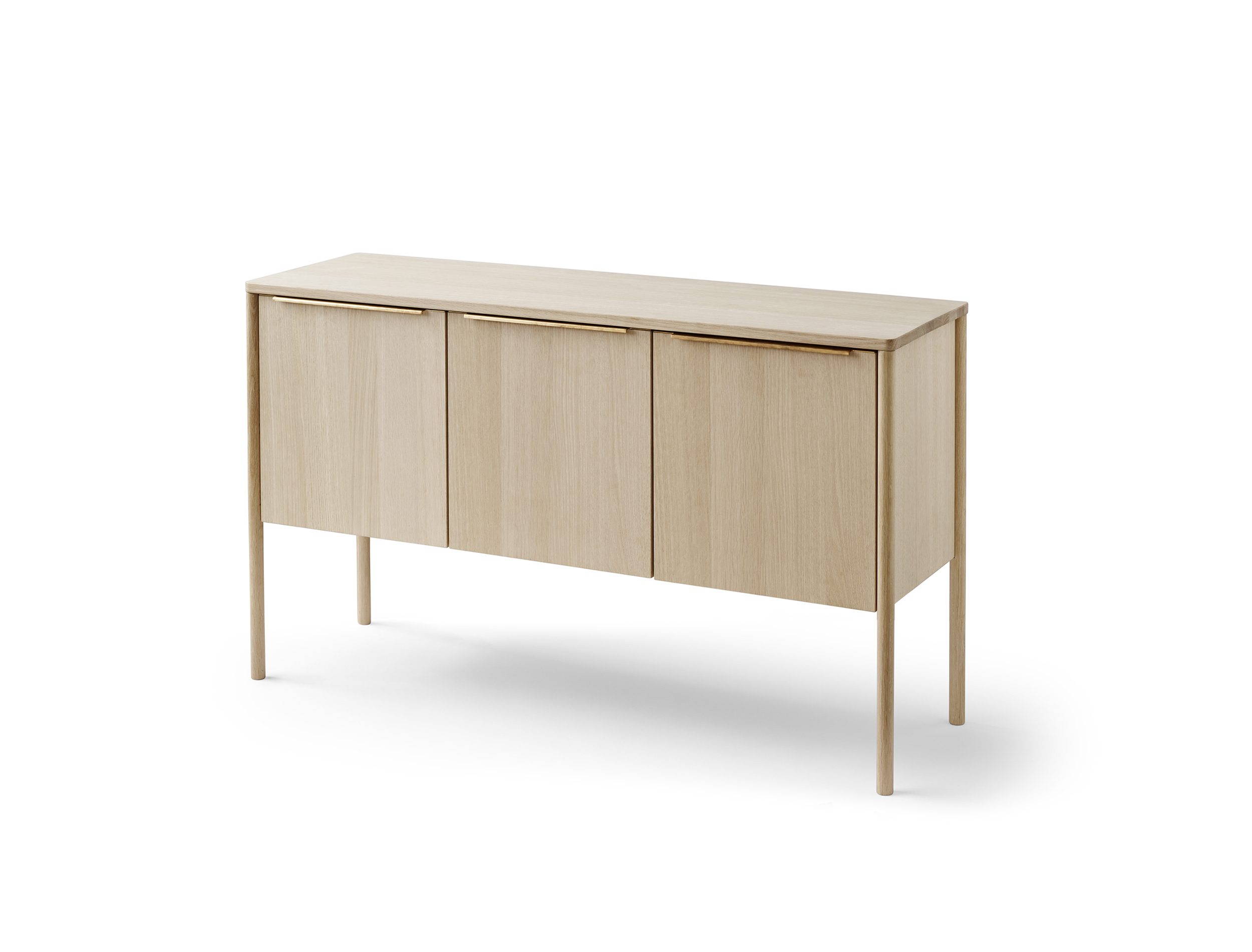 1090102 Jut Cabinet, Oak Top_2500px.jpg