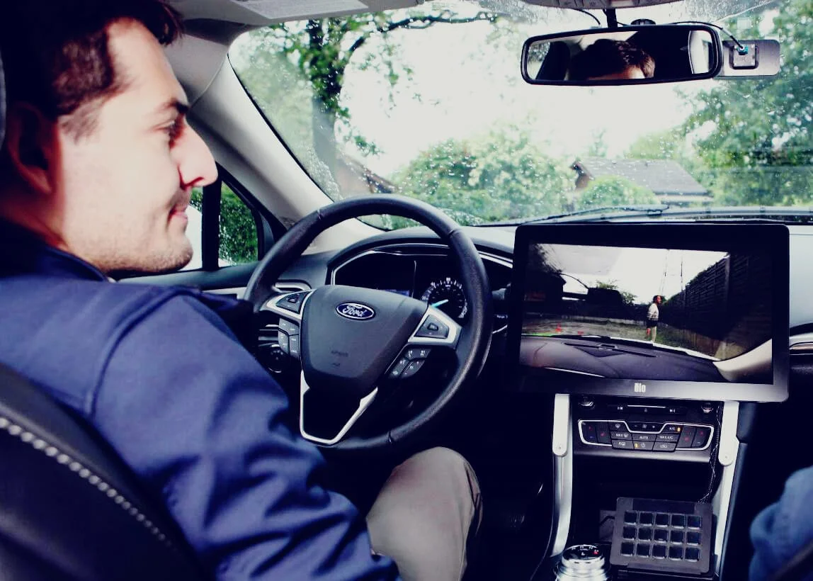 MANGGEI COMMUNICATIONS PRESSEINFO: Testen was das autonome Fahrzeug hält 