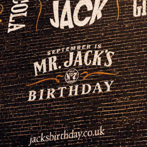 jack-wall-button.gif