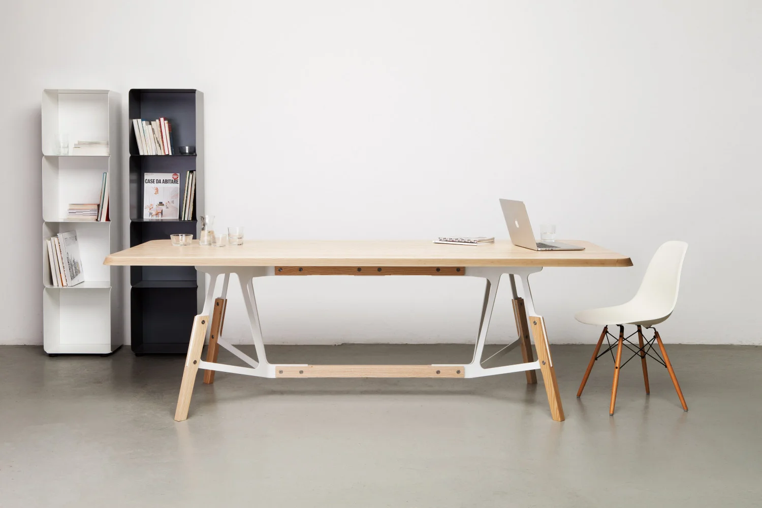 Quodes Stammtisch table