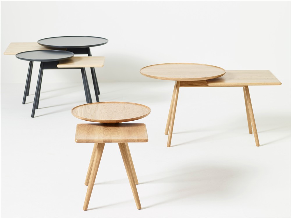 Karl Andersson and Soner Mopsy table