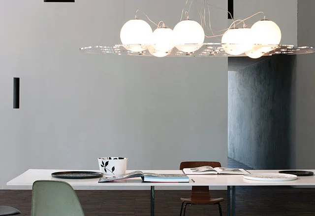 Oluce Plateau Ceiling Light