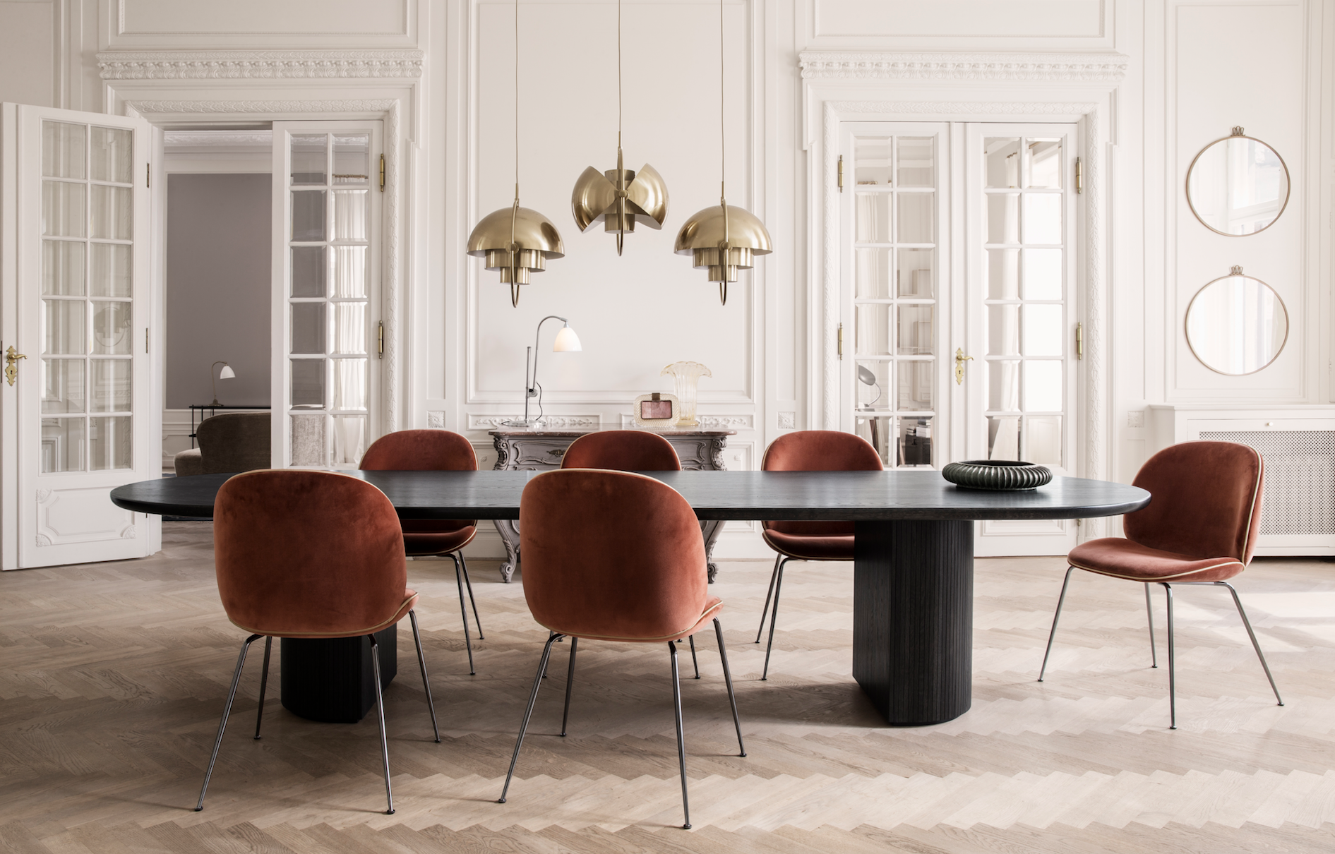 Gubi Beetle Dining Chair, GUBI Moon Dining table, GUBI Multi-lite pendant, GUBI Randaccio Mirror