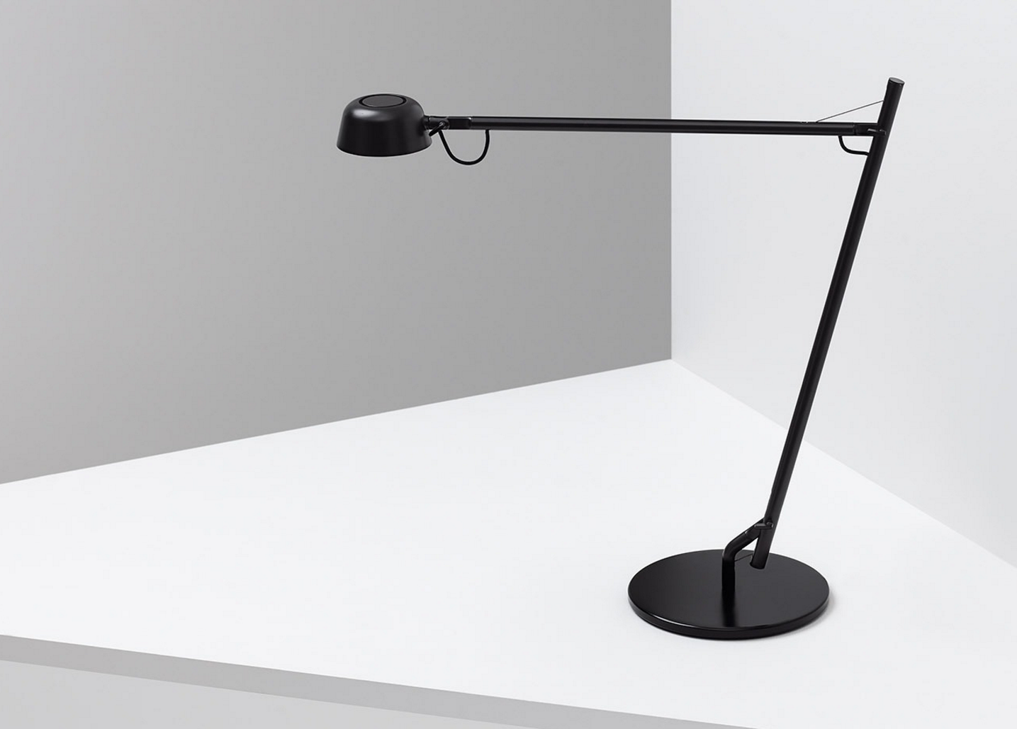 Morlen Sinoway is the premiere retailer for Wastberg Lighting in Chicago.
