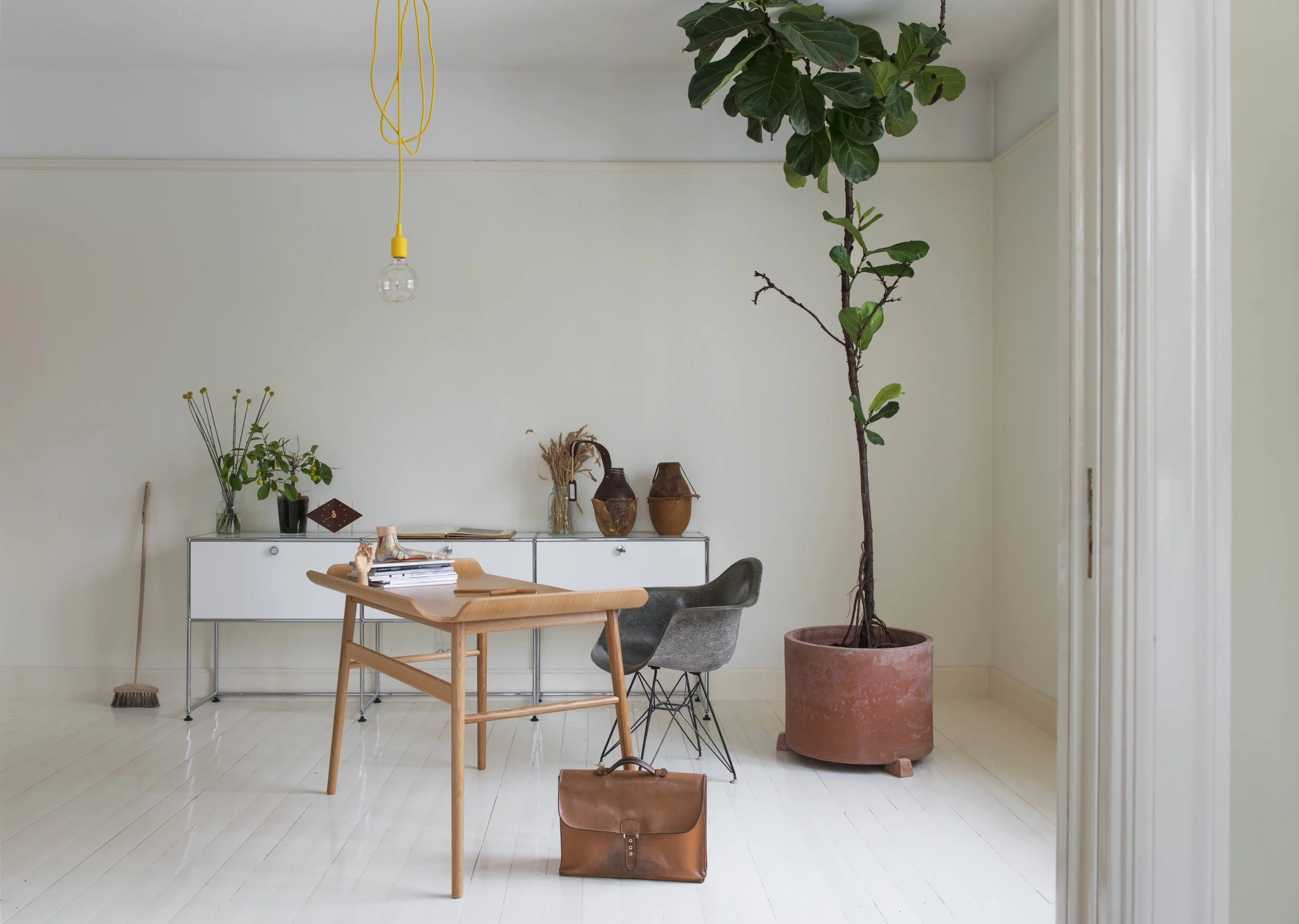 Alto Desk from FjordFiesta