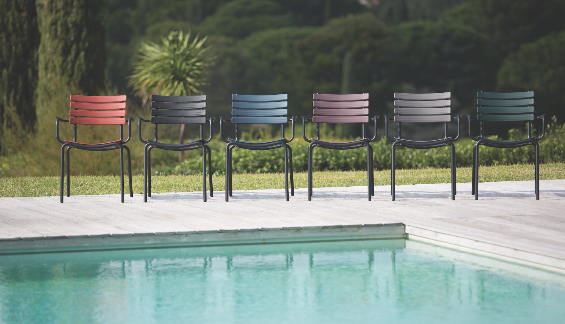 Houe Outdoor Furniture