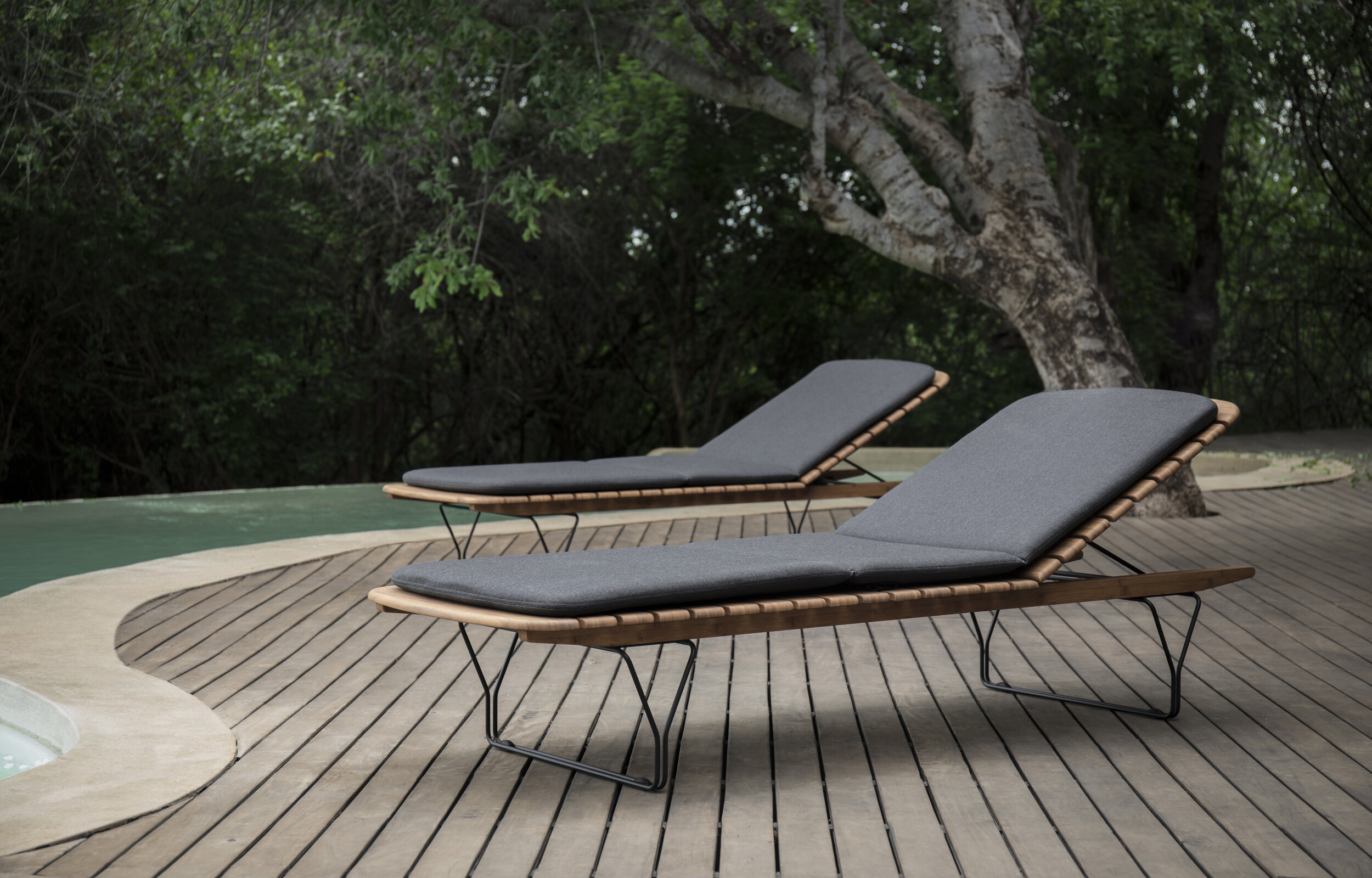 Molo Sunlounger from HOUE