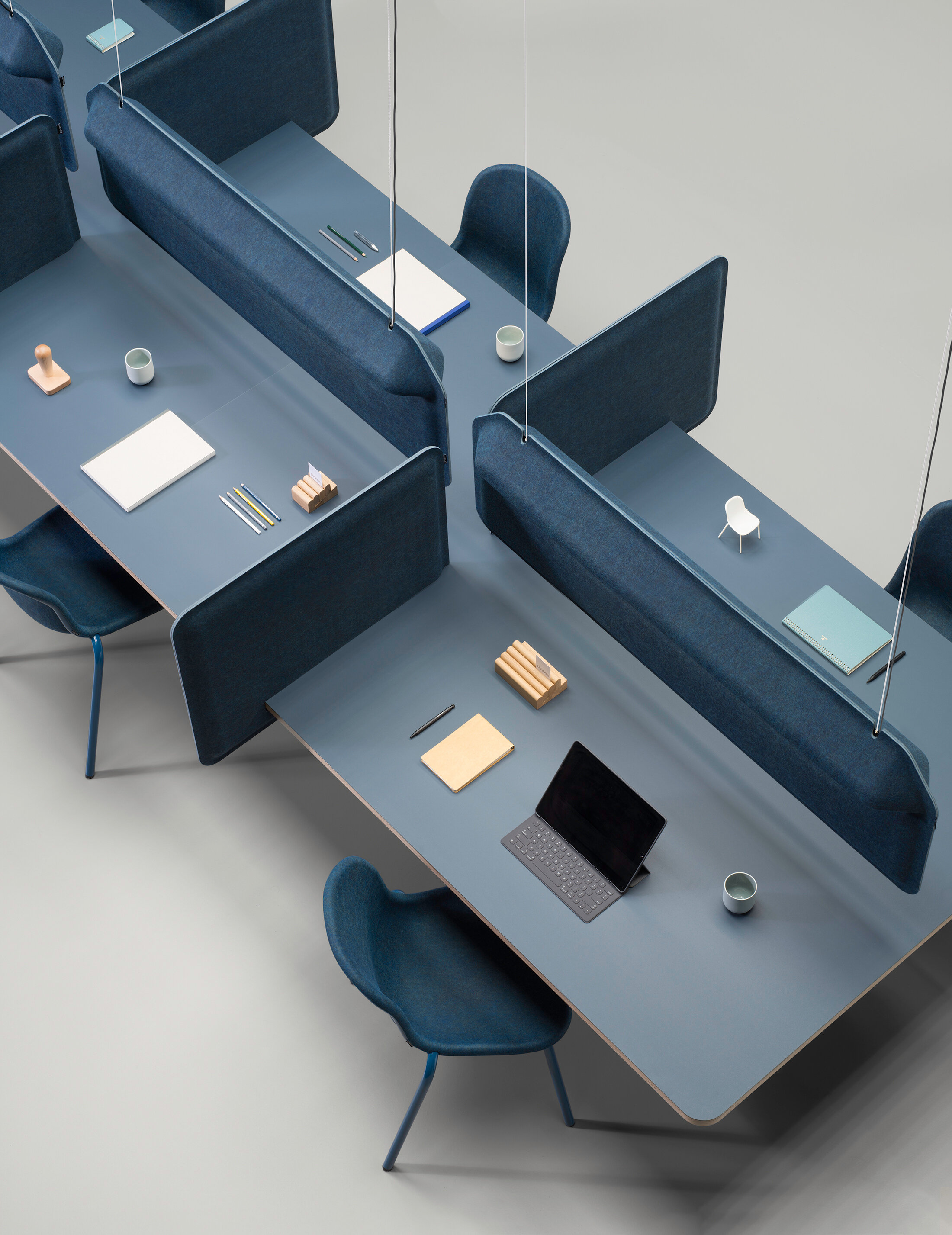 Big modular table system by DeVorm