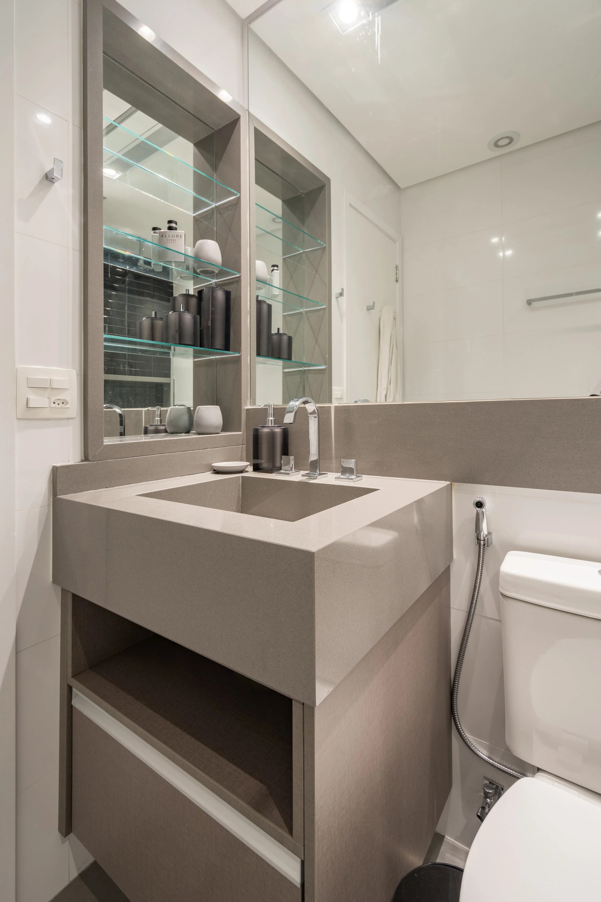 Arq Valeria Loureiro Ap32 Poema-41.jpg