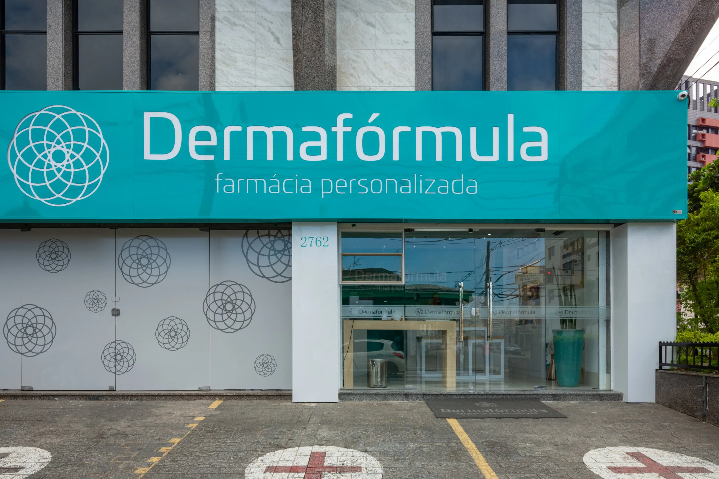 Dermaformula Arq Valeria Loureiro-1.jpg