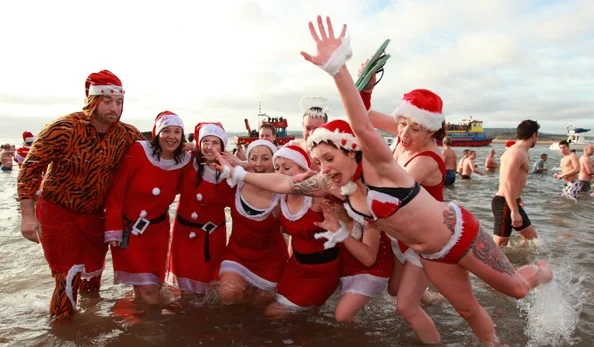 7 Low-Cost Christmas Adventures and Fitness Challenges 