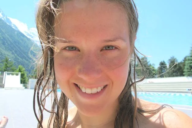 This is more like my smile! Happy days now in the sun and pool
