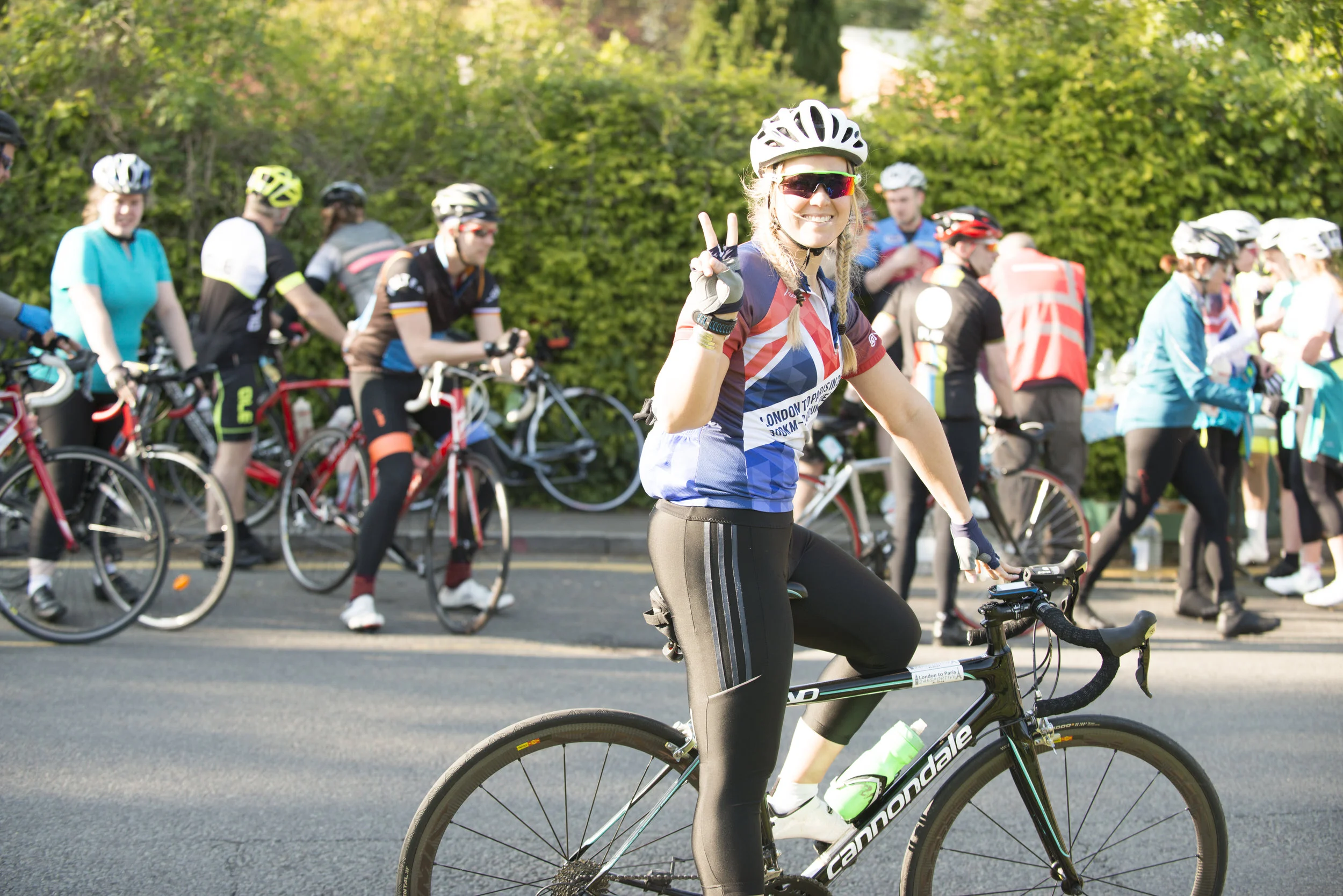 Cycling London to Paris in 24 hours. Challenge Sophie, Sophie Radcliffe