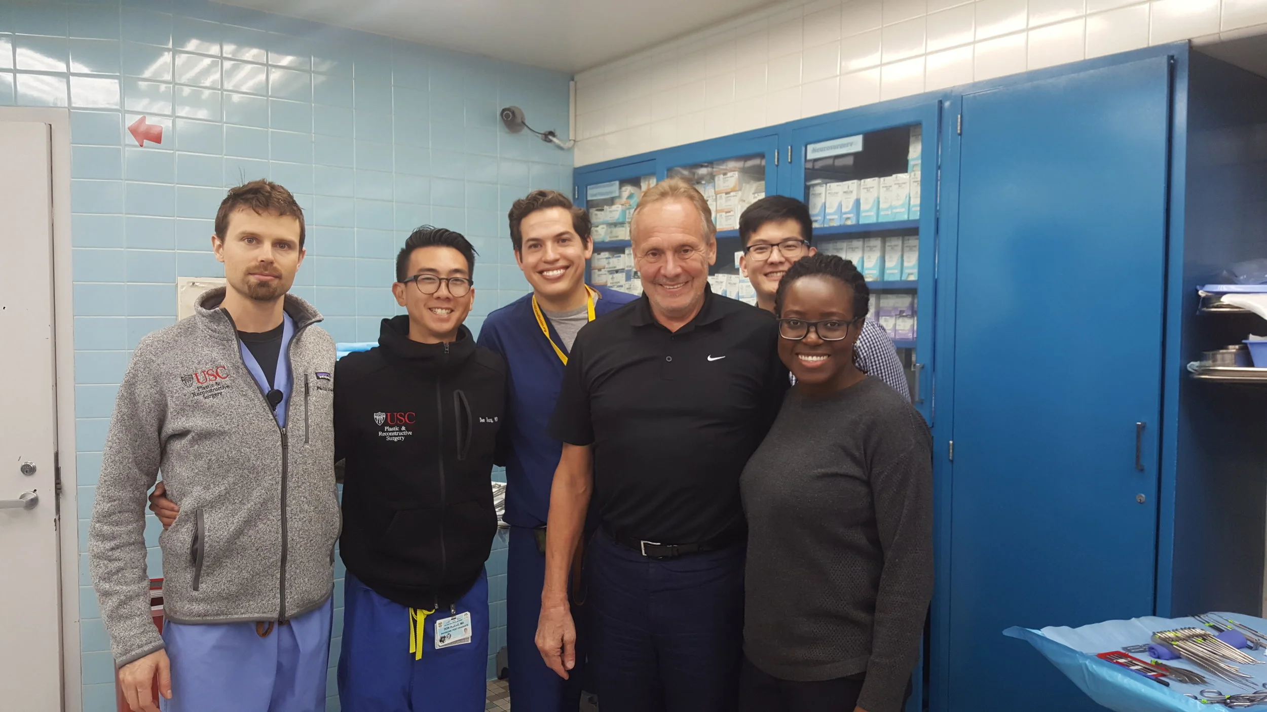 Günter Germann, MD, PhD with the USC PLastic Surgery Residents in the Fresh Tissue Dissection Lab
