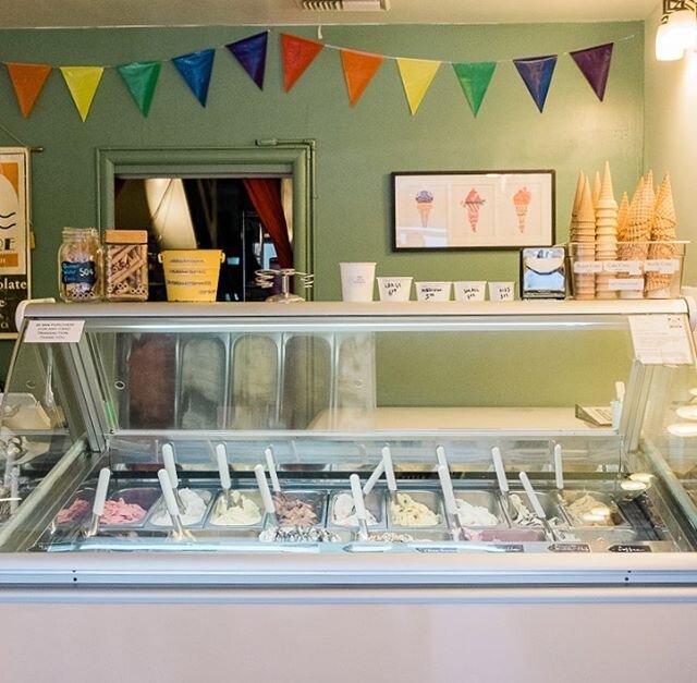 We hope everyone had a great Monday! 
Our new business hours are 1pm - 8pm.
.
.
.
.
.
. #gelato #gelatoitaliano #downtownberkeley #downtownberkeleyrocks #downtownberkeleysmallbusiness #bayarea #bayareafoodie #bayareafood #bayareafoodz #bayareafoodfin