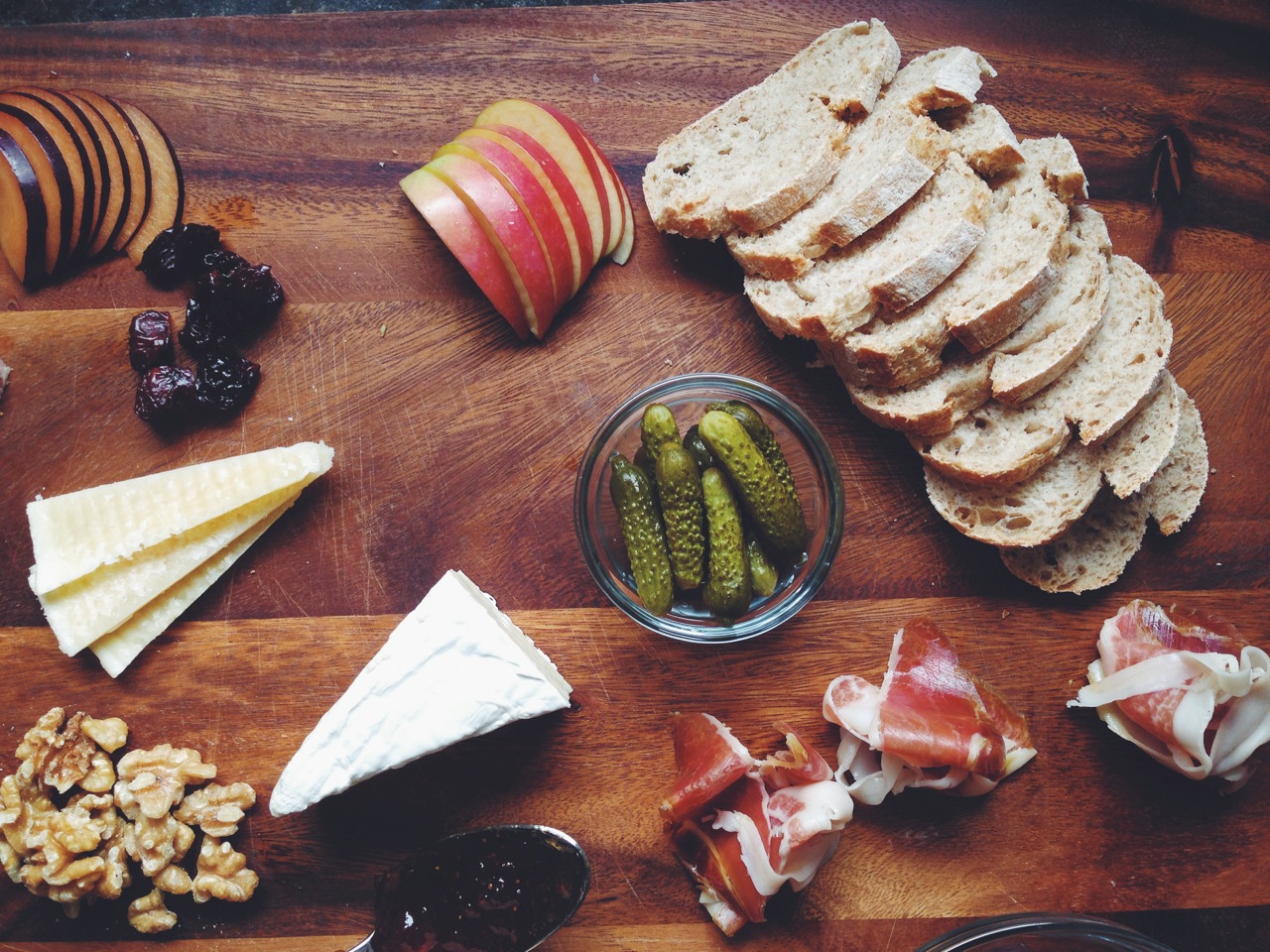 dates-charcut.jpeg