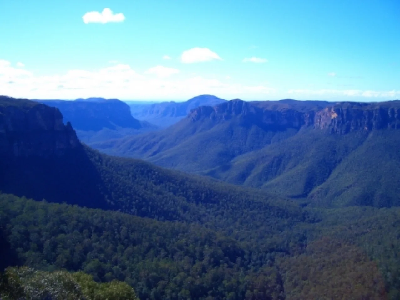 blue_mountains.JPG