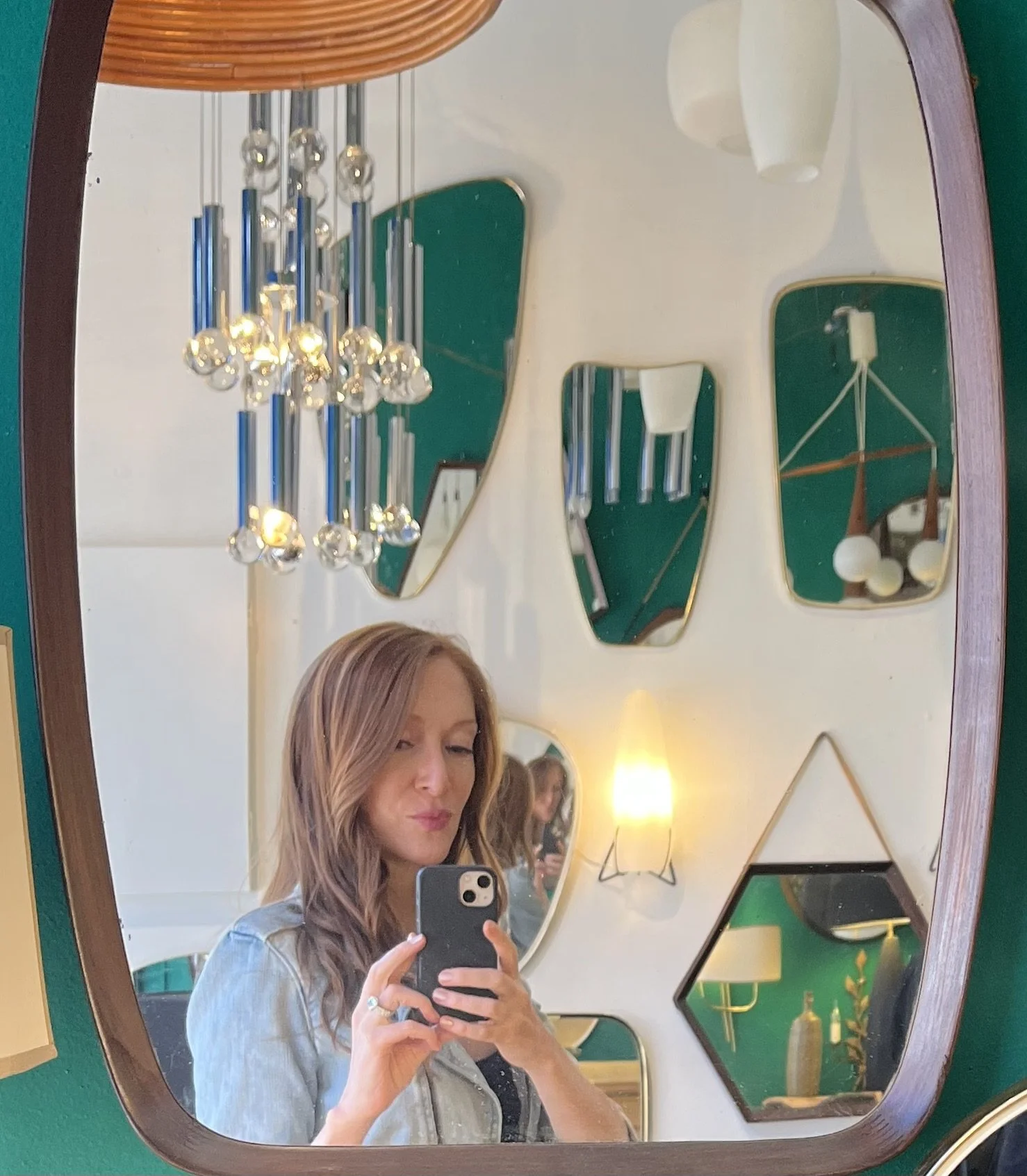 Danielle Richter Interior Designer | mid century modern interiors shopping and mirror
