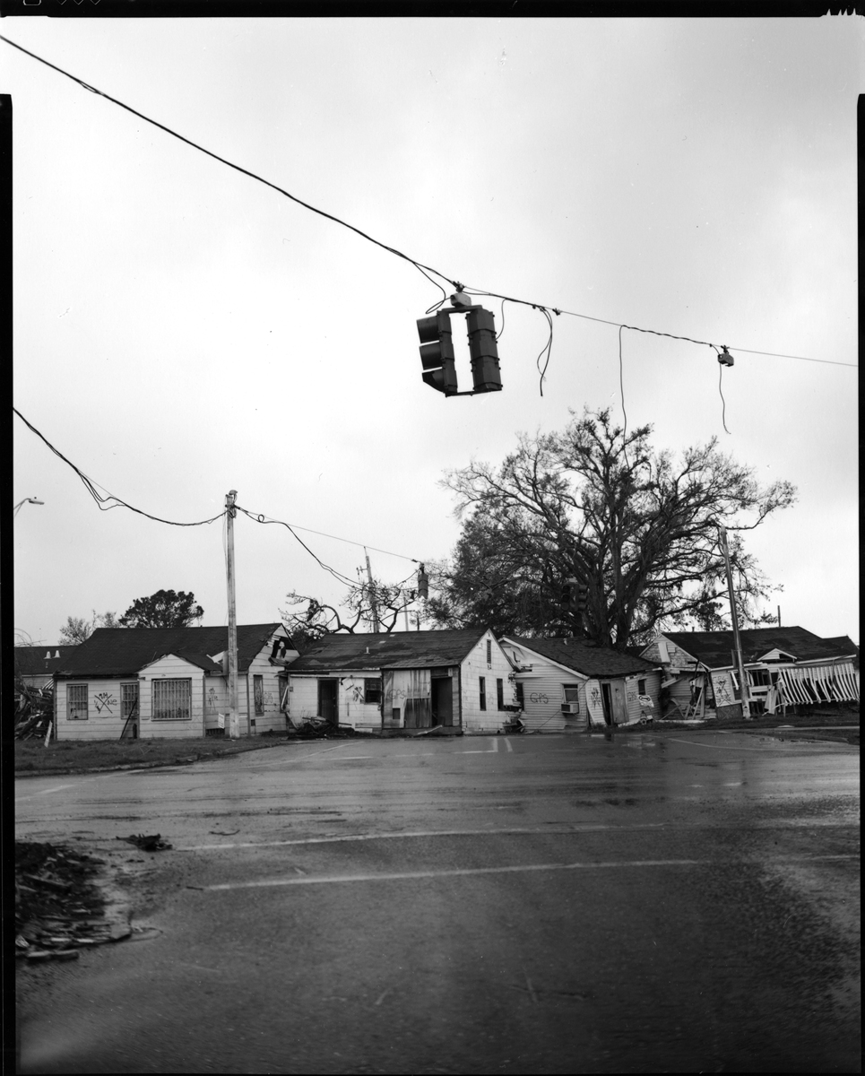 HessAdam_street light with houses.jpg