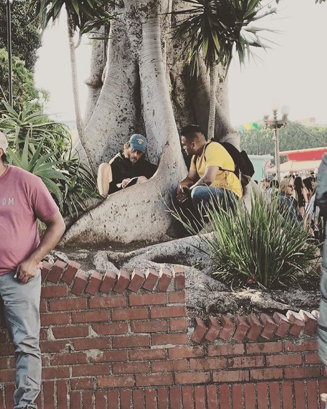 \\\ “Ministry takes place when divine resources meet human needs through loving channels to the glory of God” -Warren Wiersbe
The Lord showed up and used our street witnessing team out in LA today. Thank you for praying!
#theREMNANTya
#ccmoval