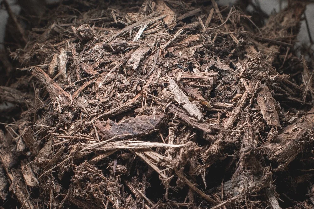 Natural wood mulch ground from Nebraska trees