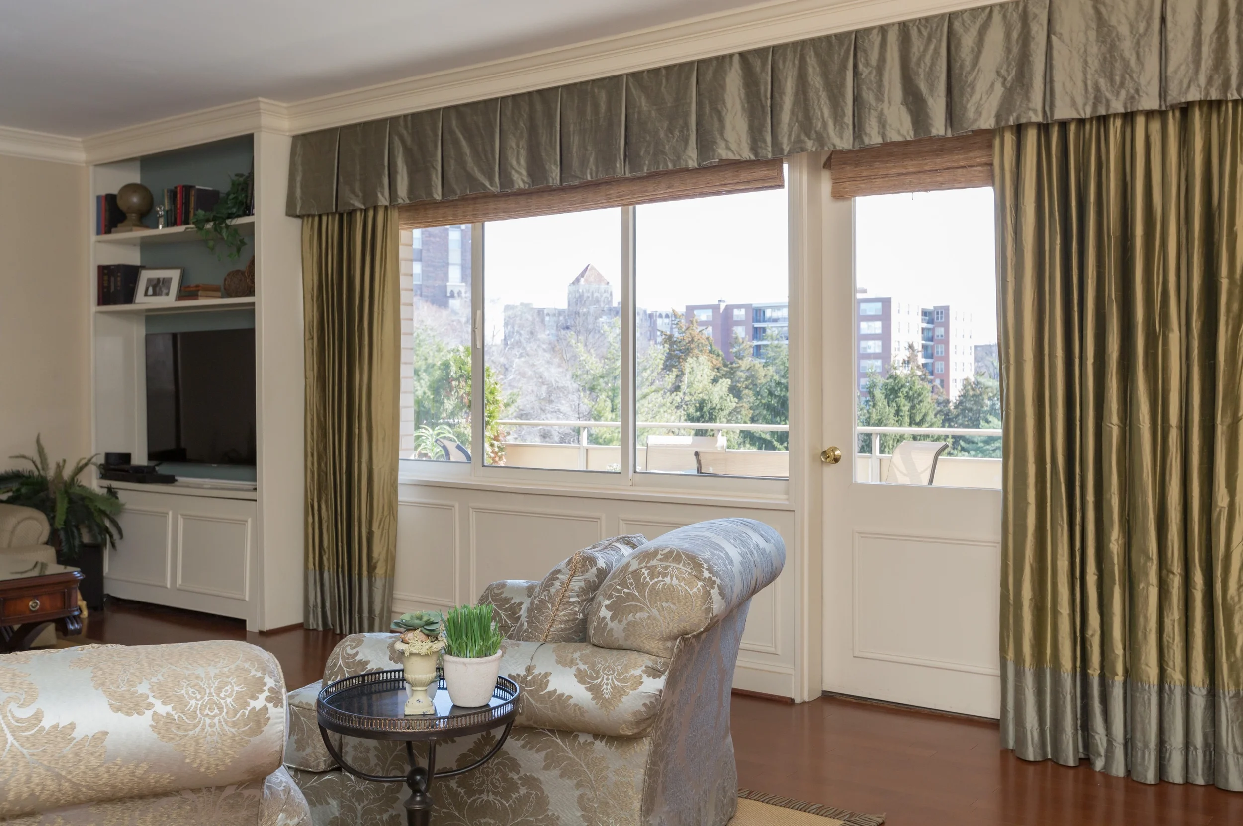 vt lr window Shanahan_150331_6797 ed.jpg