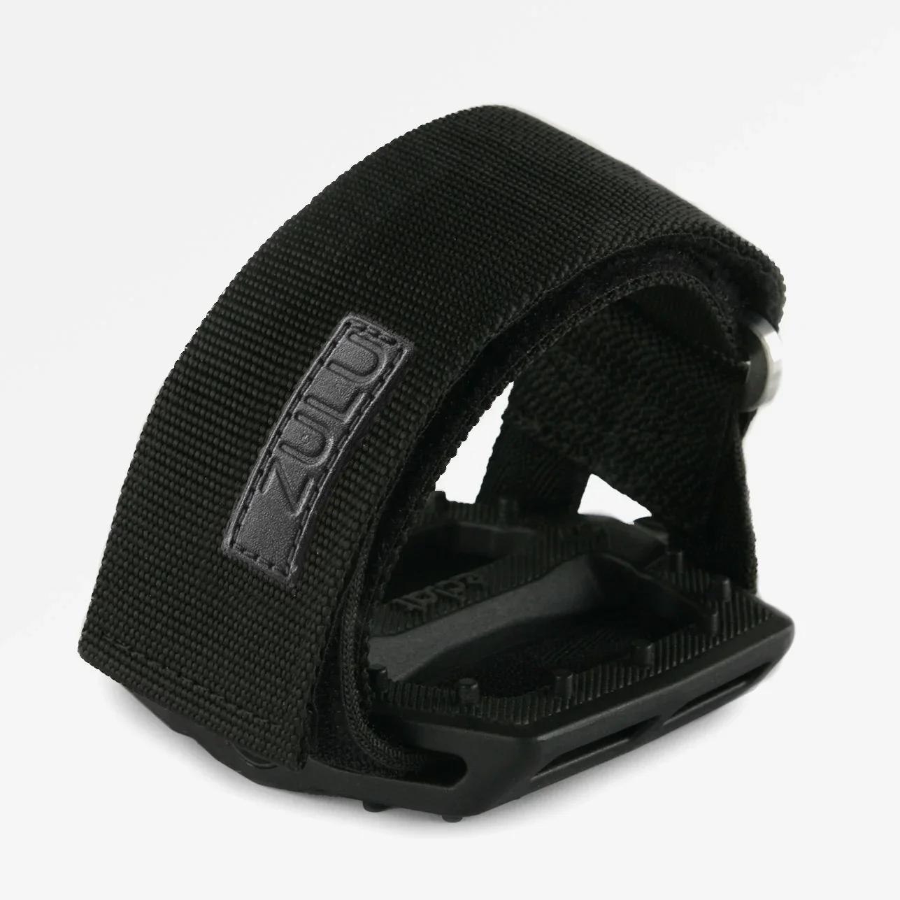 All-black straps