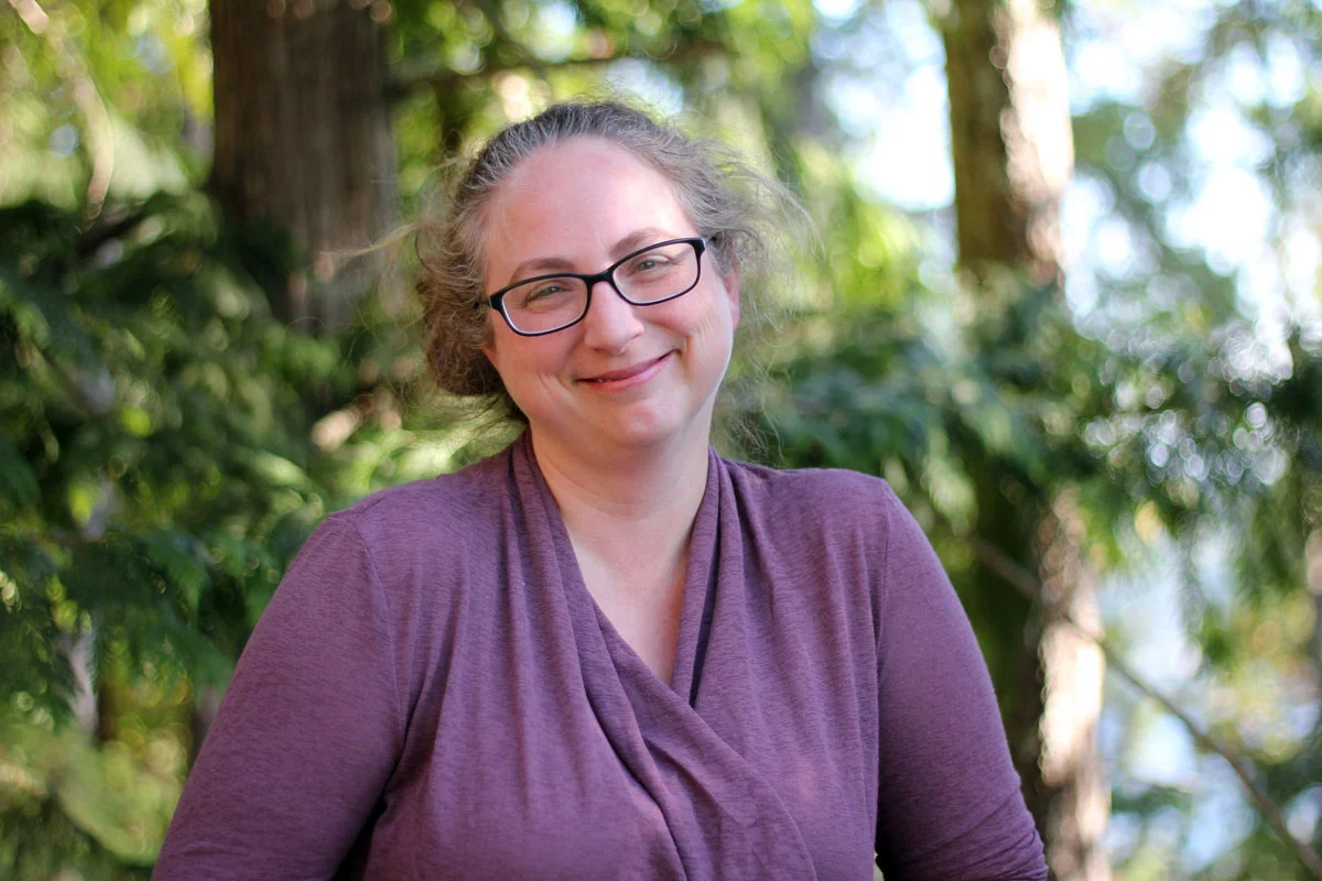 Headshot---Ellen.jpg