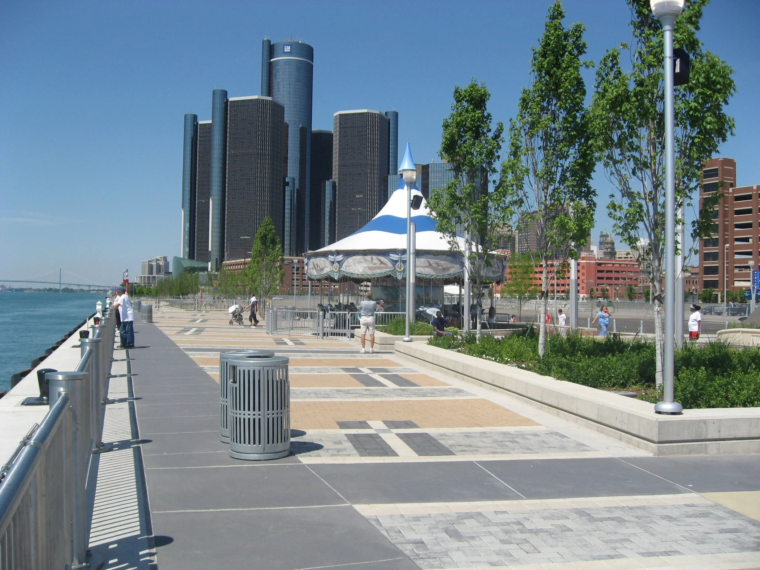 detroit-riverwalk.jpg