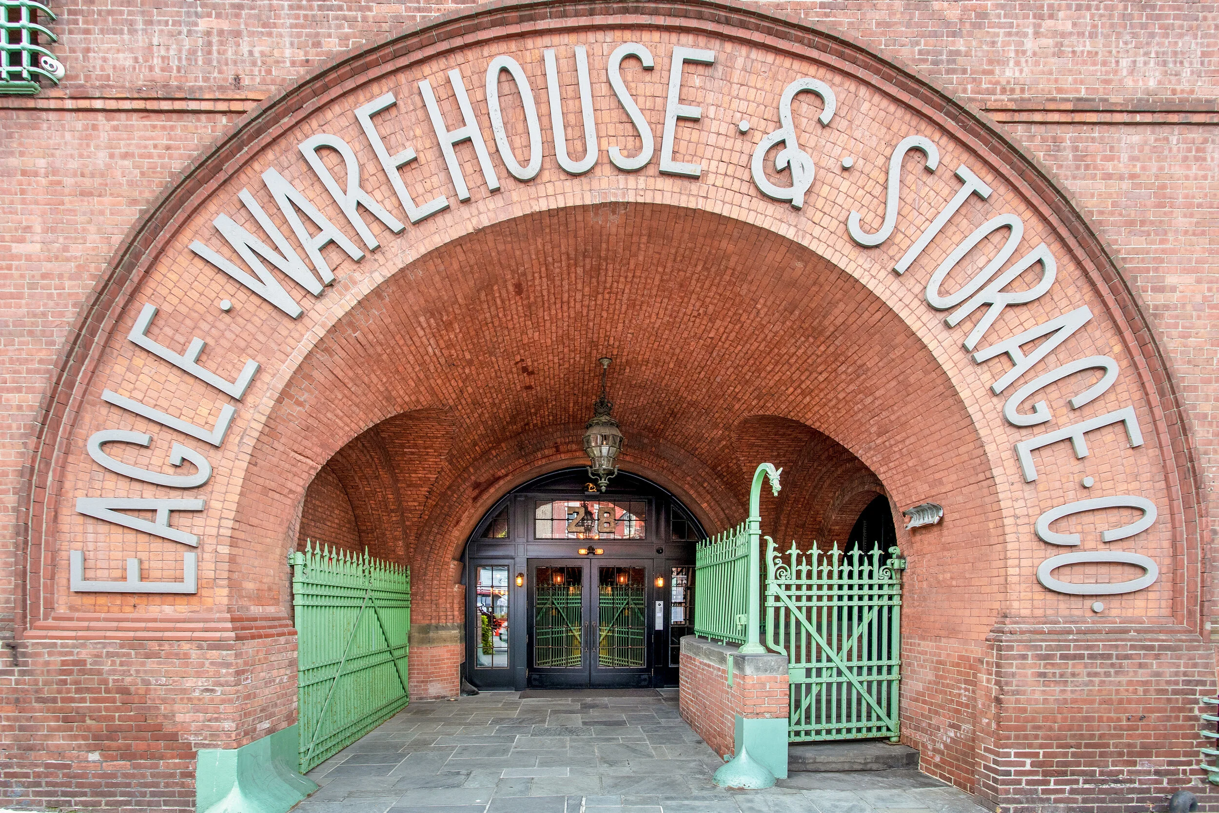 Eagle Warehouse Triplex, BKN