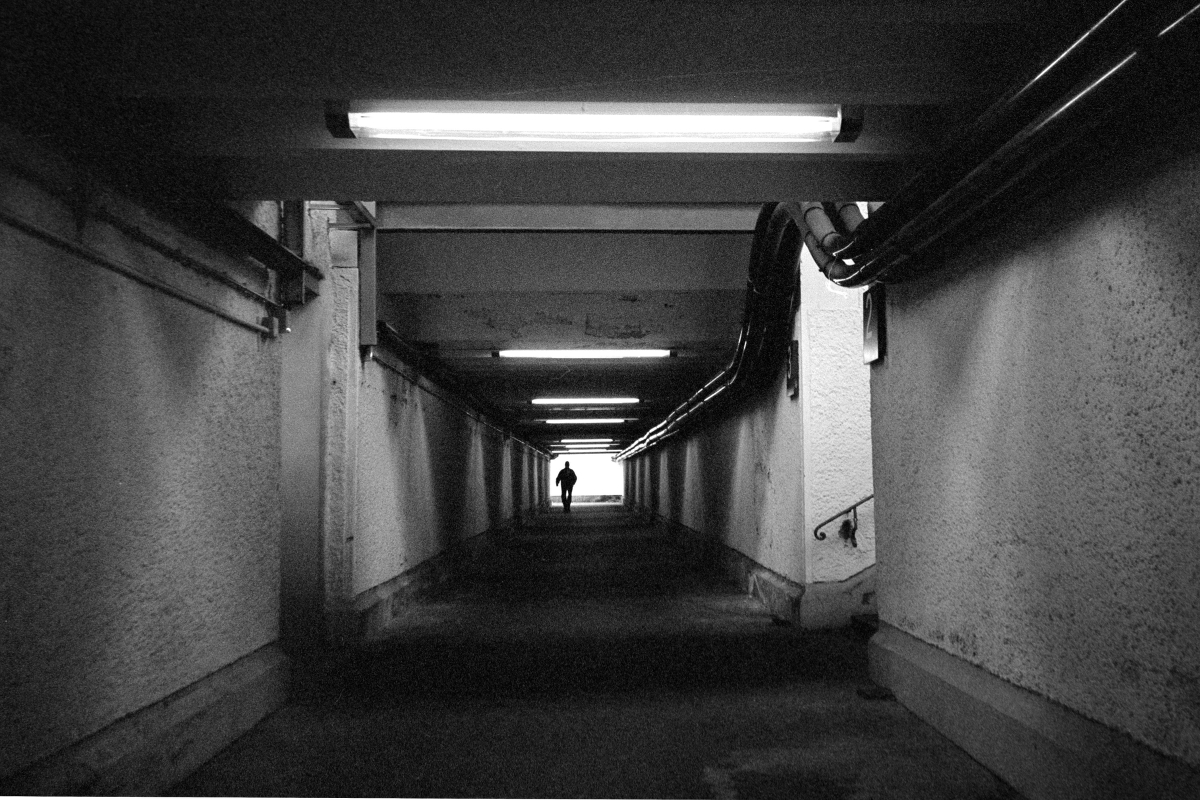 high contrast situation