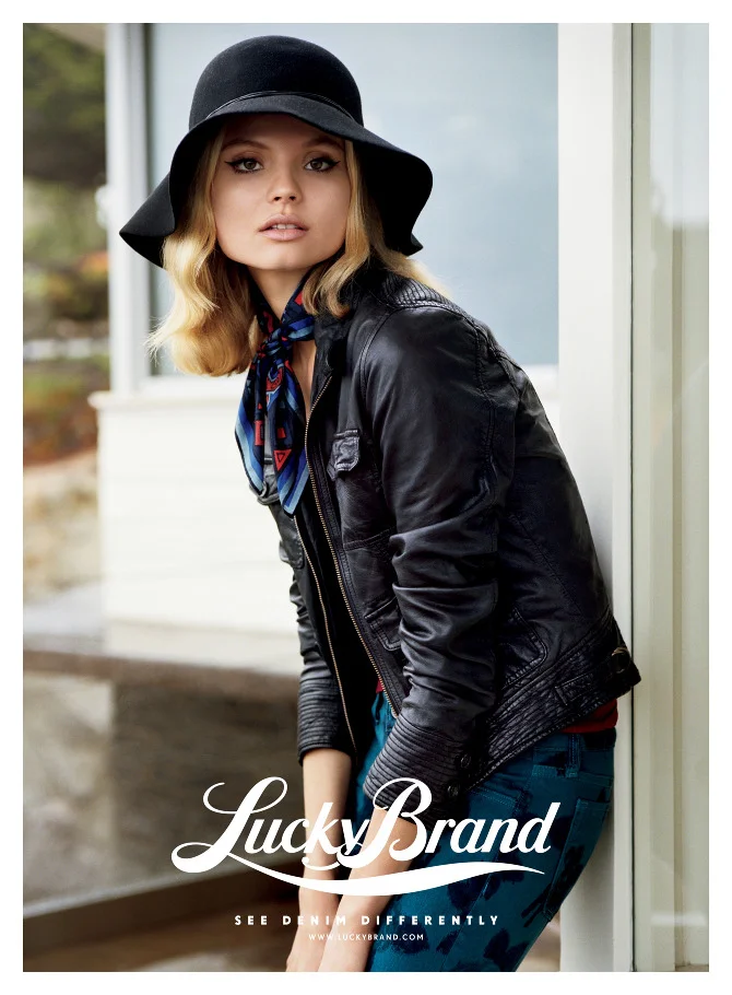 Elle_Oct.jpg