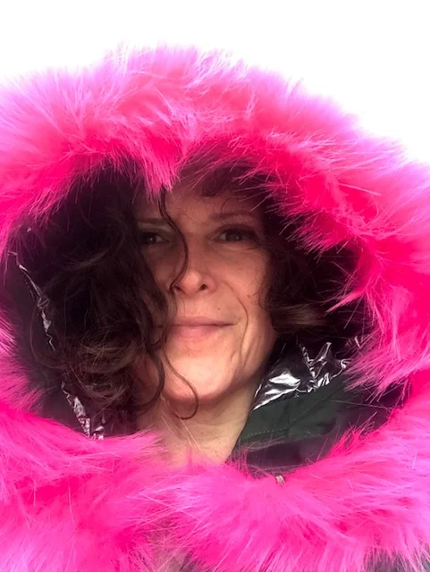 Even though it is gray outside, I'm pretending to be a springtime blossom!