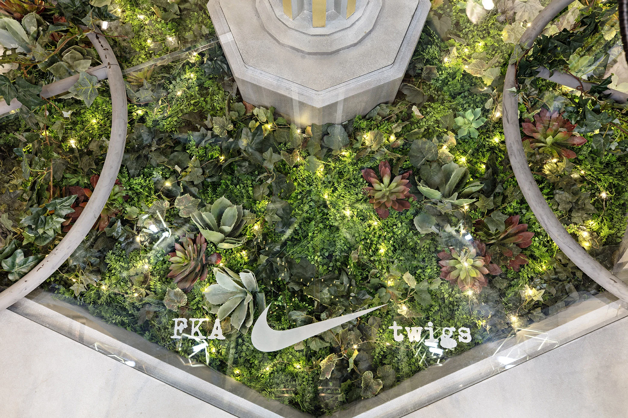 2017-01-19_Nike_Twigs_Bandier_0527.jpg