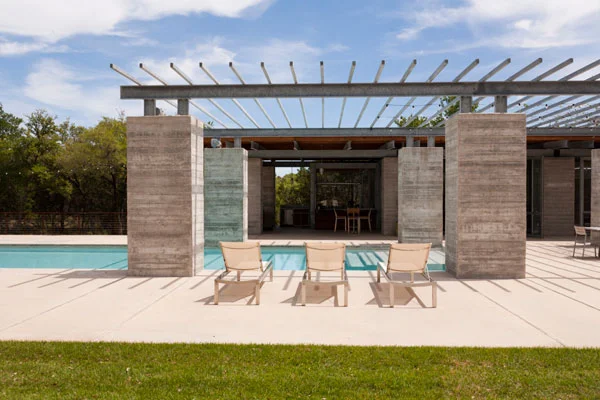 ML_SistersRetreat_LoungeChairs.jpg