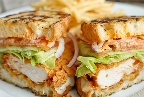 Enjoy yummy food? this blog is for you!