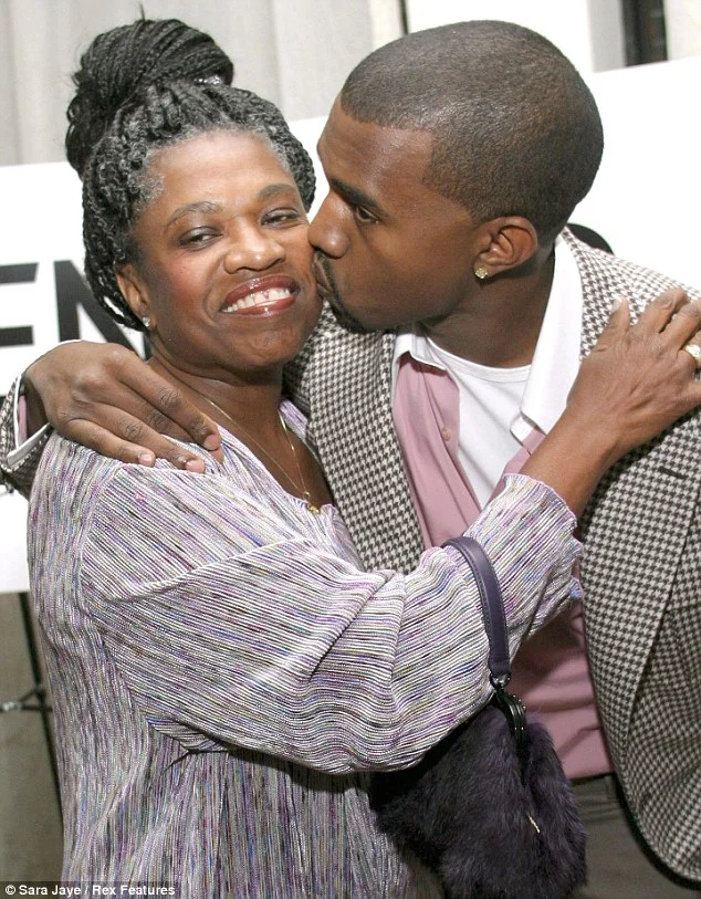 defjamblr:
Happy Mother’s Day.