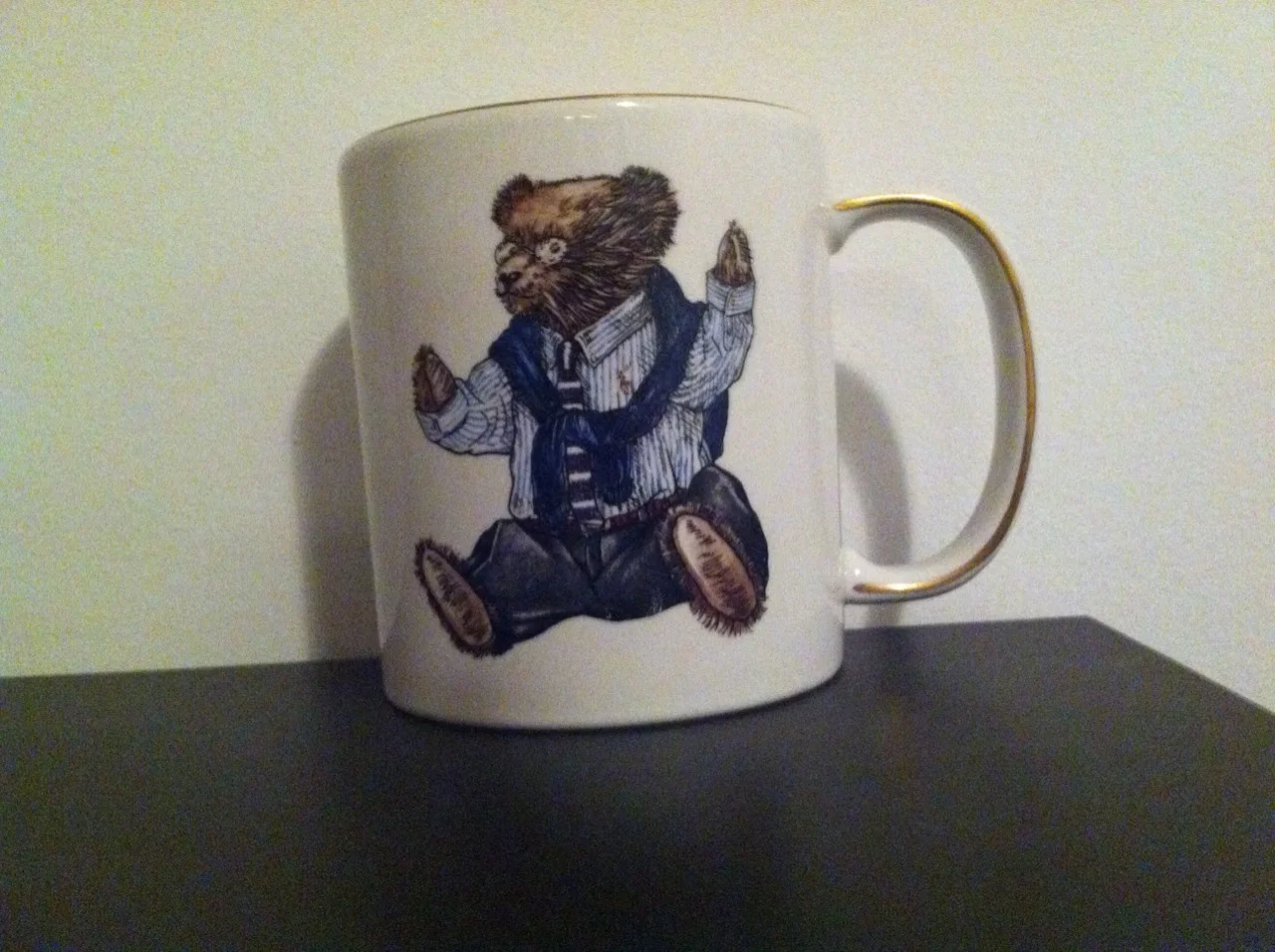 larrymarria:
Here is a 1992 polo grandpa bear mug had to go to the lo cave to get this I also had to take a retina scan to get this
